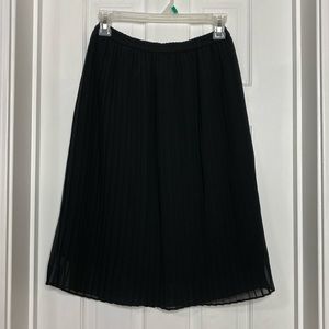 Black pleated midi skirt